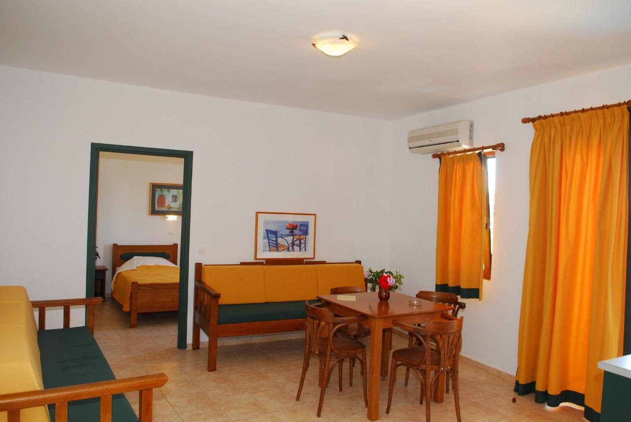 Apollo City Hotel - Maliatim Екстер'єр фото